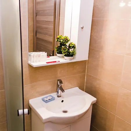 Orchid Apartment Summerland Free Parking * Mamaia